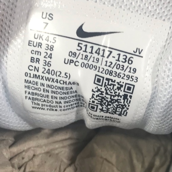 WMNS Nike Air Max Correlate - Picture 6 of 8